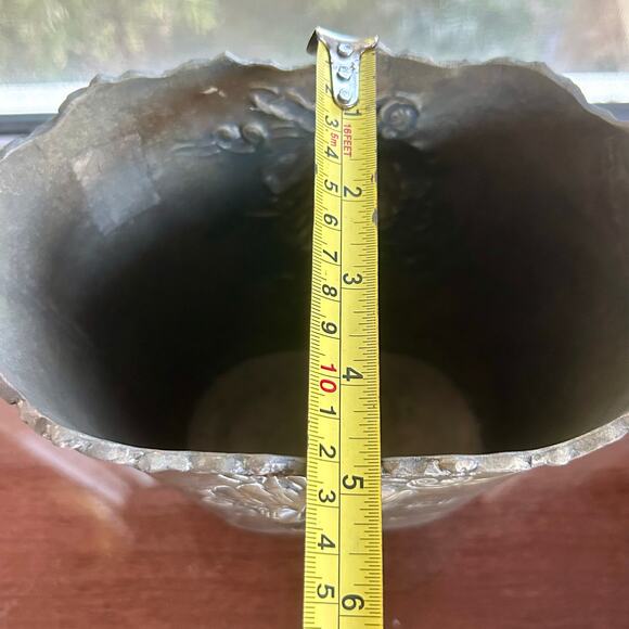 Vintage Bronze Tone Metal Raised Relief Floral Grapes Basket Bucket Flower Bin - Picture 14 of 16